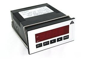 UV monitoring with mains-driven panel meter RM-32
