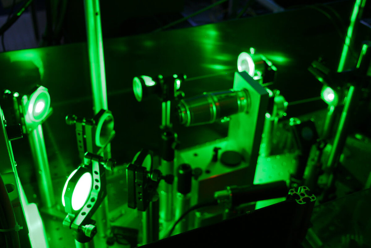 optical laboratory laser